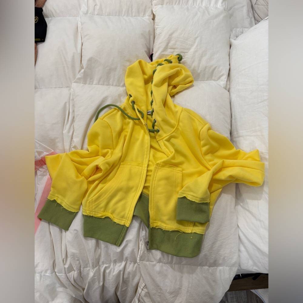 KOLLY Yellow and Green Hoodie Set